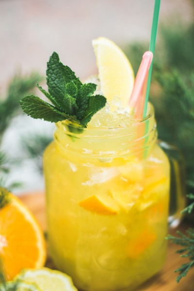 夏季冲击味蕾的清爽冷饮柠檬汁精美艺术摄影图片