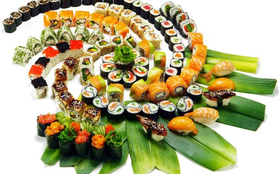 美味可口好吃的日式料理寿司高清图片