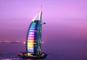 世界上最贵的酒店 迪拜帆船酒店金碧辉煌(一晚13万人民币)