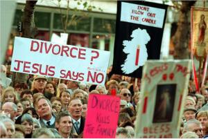 世界上最难离婚的国家 爱尔兰(必须分居四年才能申请离婚)