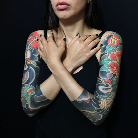 帅气的9款女性大花臂纹身作品欣赏女性花臂纹身5
